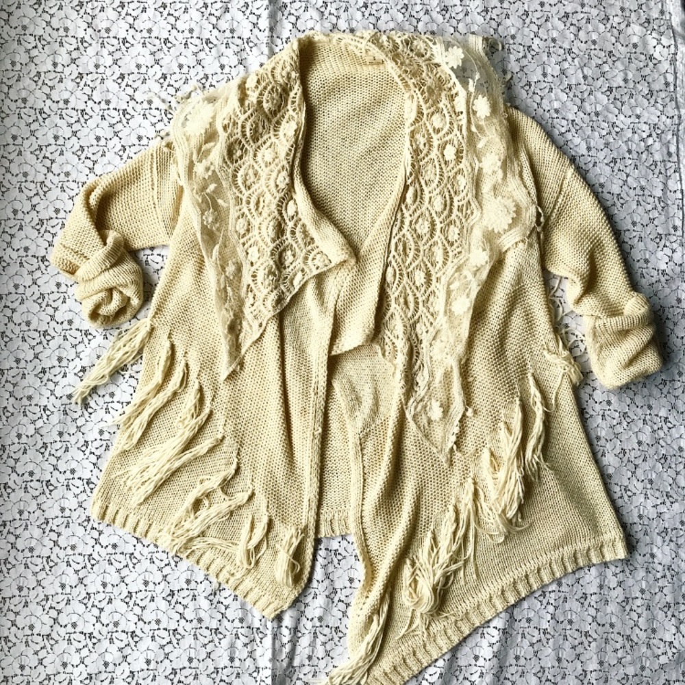 Oversized fringe and lace cardigan